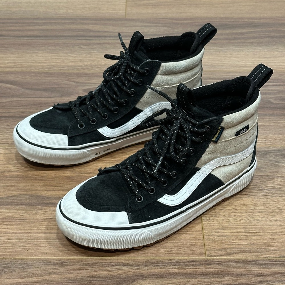Vans Sk8-HI MTE-2 Boots in Black/Khaki Size Mens 7 / Womens 8.5